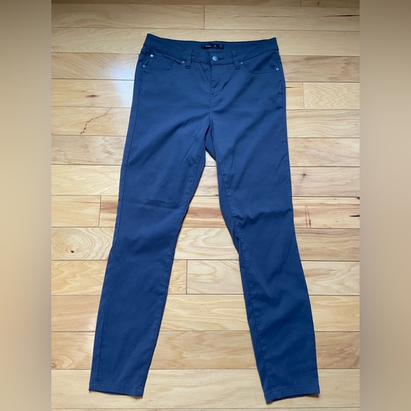 PrAna Gray Nylon Skinny Pants Women's Sz 8 Short Inseam Hiking outdoor Pants - Picture 5 of 7